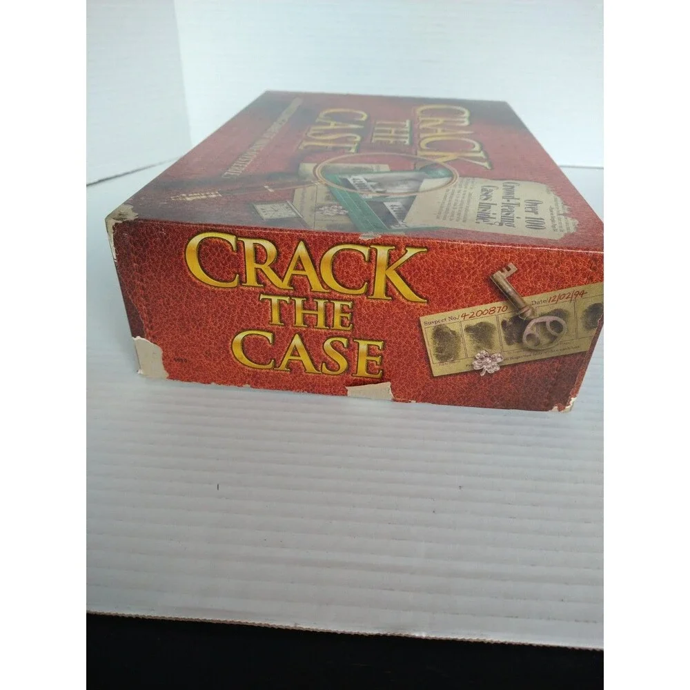 Vintage Crack the Case Milton Bradley 1993 Game Crime Murder Mystery
